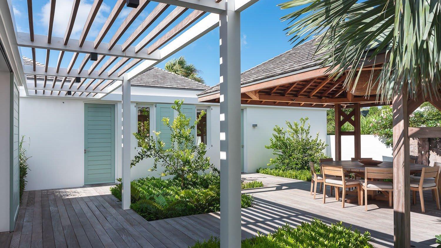 Ideally Located Prestigious Villa Toiny Eksteriør bilde